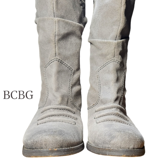 BCBGeneration BG Holland Western Style Boots - Picture 5 of 13